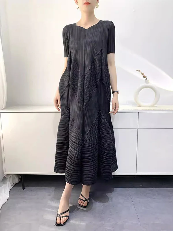 Loose Short Sleeves Pleated Solid Color Split-Joint V-Neck Midi Dresses - Image 6