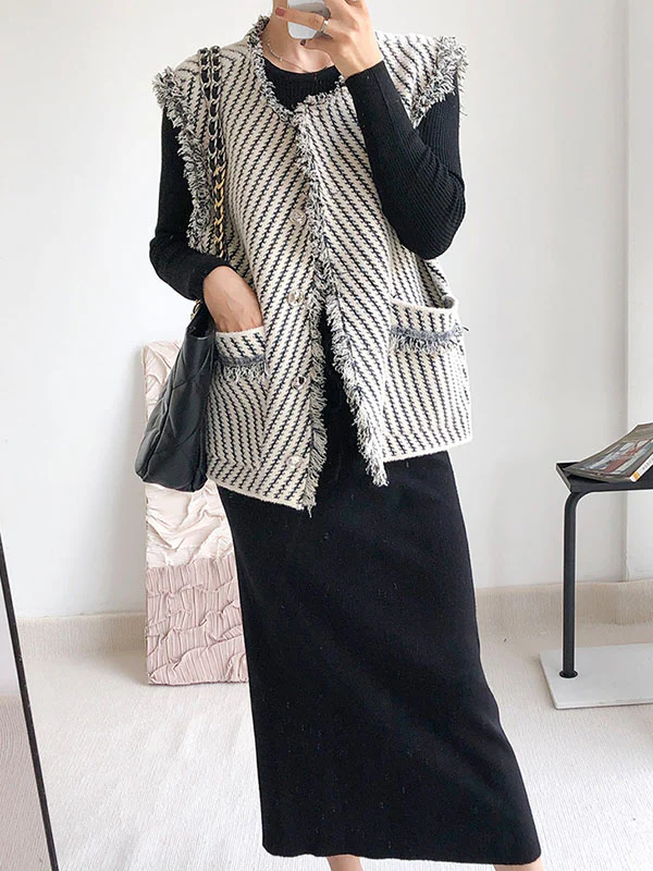 Loose Sleeveless Buttoned Fringed Pockets Striped V-Neck Vest Outerwear - Image 7
