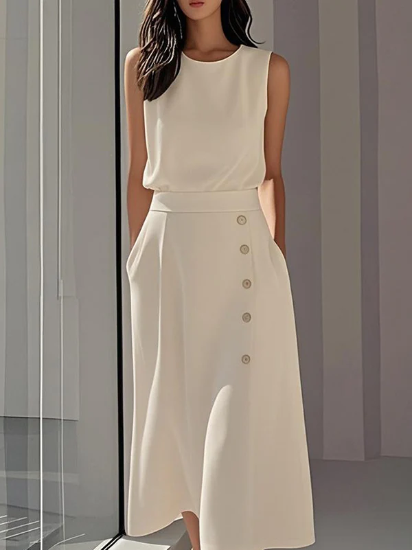 Loose Sleeveless Buttoned Pockets Solid Color Round-Neck Midi Dresses - Image 2