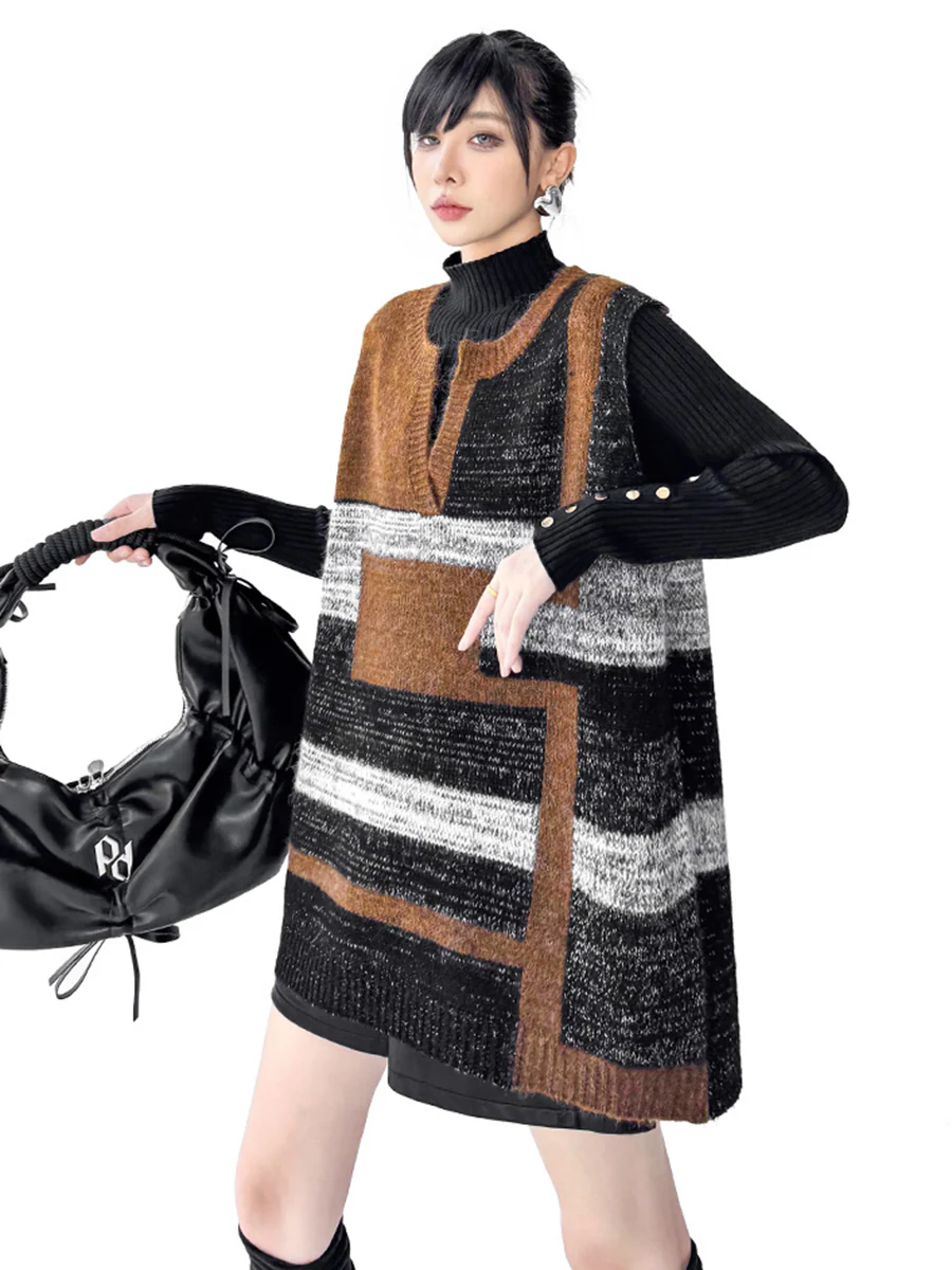 Loose Sleeveless Contrast Color Geometric Split-Joint Striped V-Neck Outerwear Vest Top - Image 11