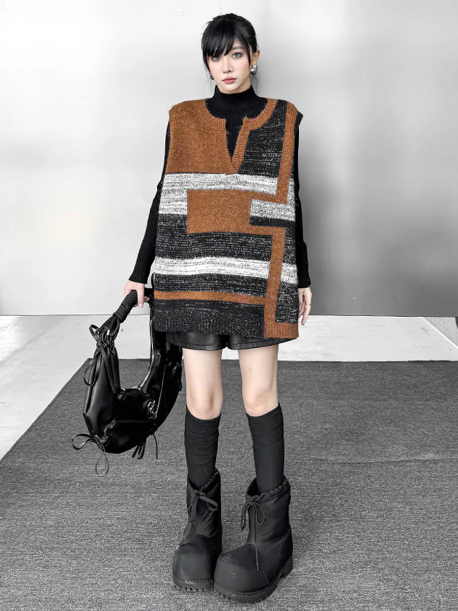 Loose Sleeveless Contrast Color Geometric Split-Joint Striped V-Neck Outerwear Vest Top - Image 2