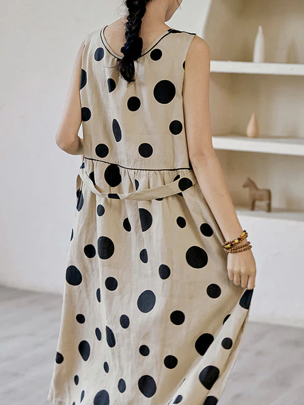 Loose Sleeveless Contrast Color Pleated Polka-Dot Split-Joint Tied Waist Round-Neck Midi Dresses - Image 8