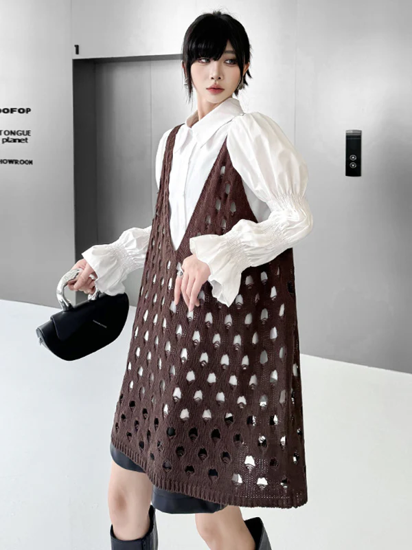 Loose Sleeveless Hollow Solid Color V-Neck Vest Top - Image 9