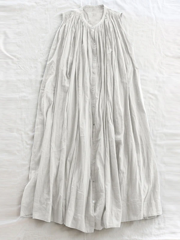 Loose Sleeveless Pleated See-Through Round-Neck Midi Dresses - Image 11