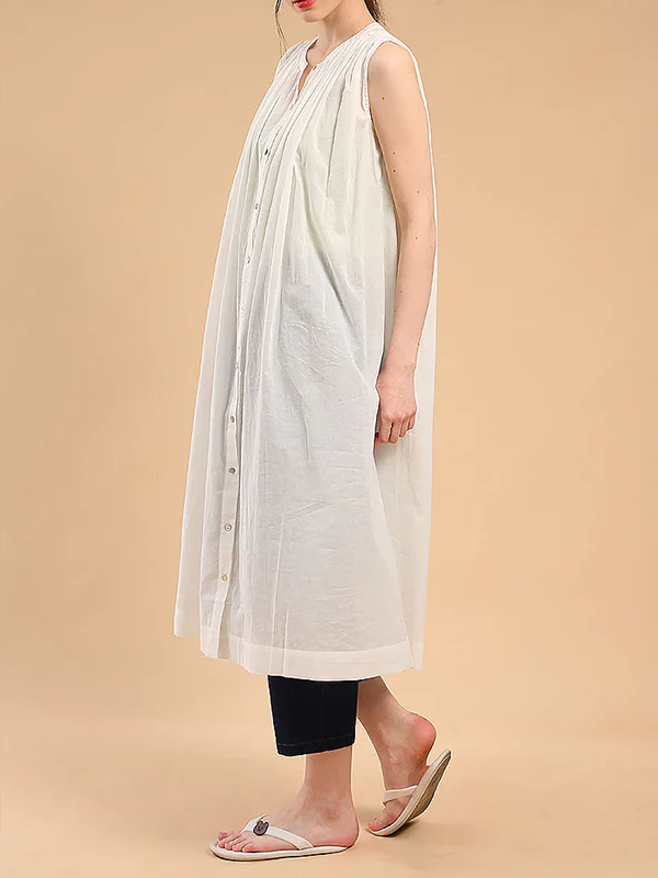 Loose Sleeveless Pleated See-Through Round-Neck Midi Dresses - Image 2
