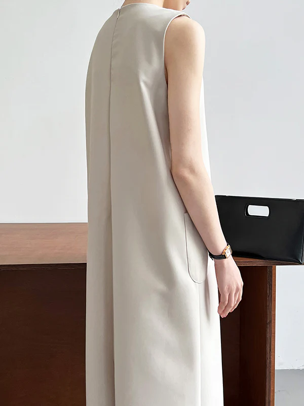 Loose Sleeveless Solid Color Round-Neck Midi Dresses - Image 9