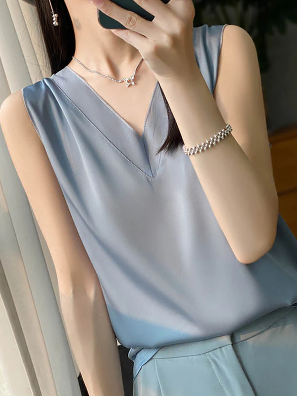 Loose Sleeveless Solid Color V-Neck Vest Top - Image 11