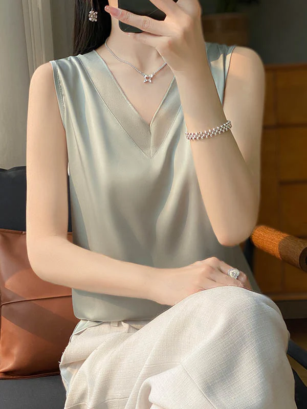 Loose Sleeveless Solid Color V-Neck Vest Top - Image 12