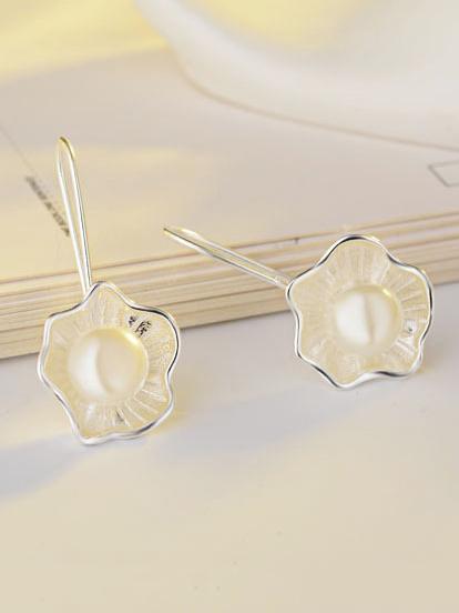Lotus Pearl Fresh Earrings - Image 6