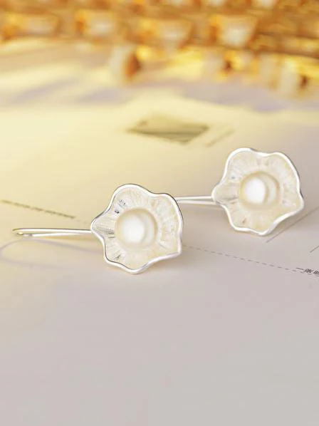 Lotus Pearl Fresh Earrings - Image 7