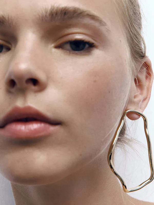 Normcore Geometric Drop Earrings - Image 4