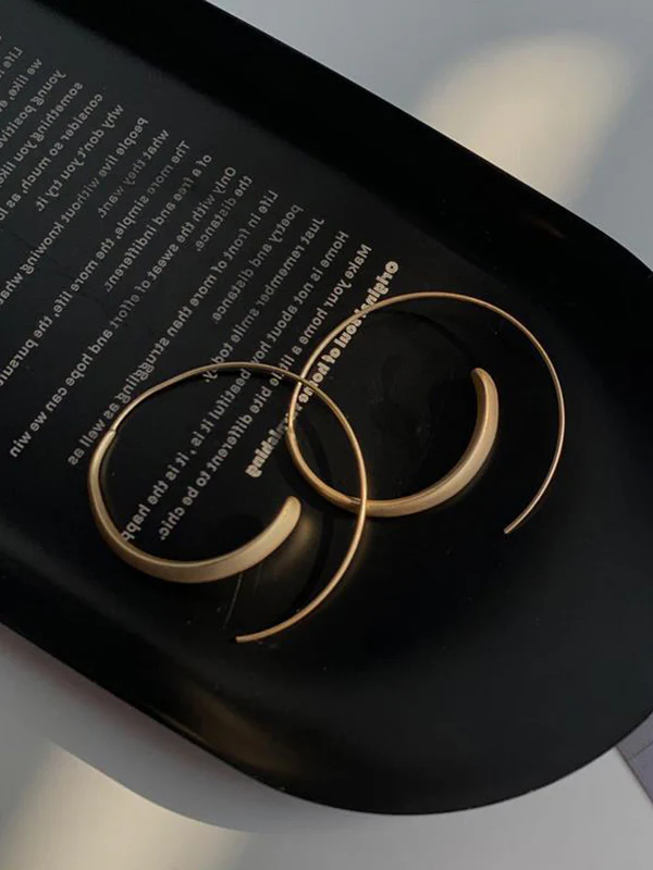 Normcore Geometric Matte Earrings - Image 5