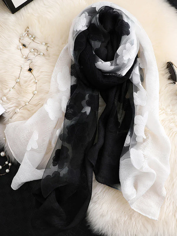Original Floral Sun-Protection Silk Scarf - Image 4