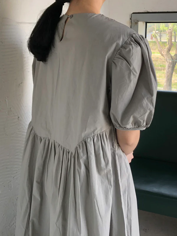 Original Loose Solid Color Pleated Puff Sleeves Midi Dress - Image 14