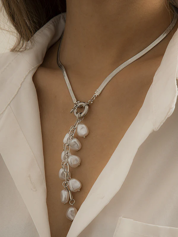 Original Pearl Pendant Geometric Necklace - Image 4
