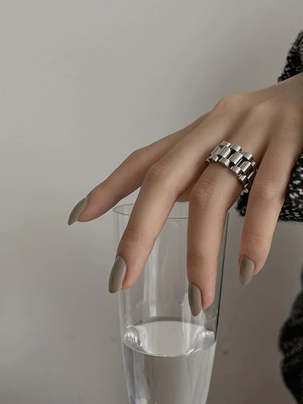 Original Simple Cool Solid Color Ring - Image 2