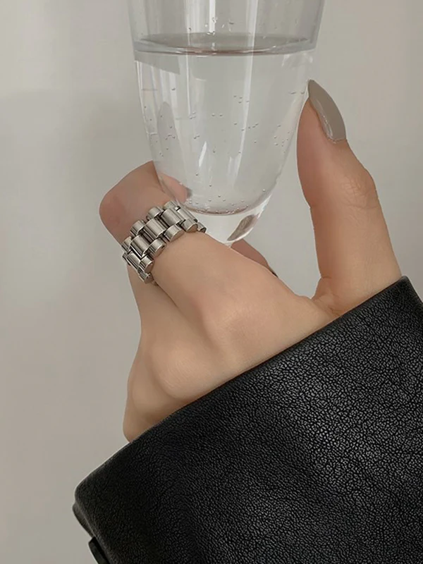 Original Simple Cool Solid Color Ring - Image 8