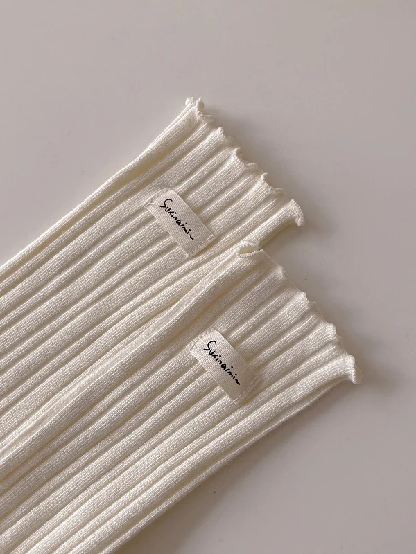 Pleated Wood Ear Lace Socks - Image 15