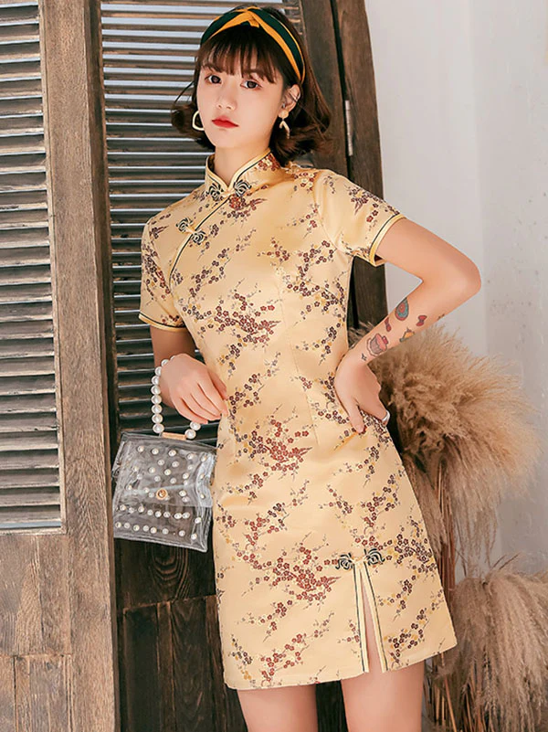 Plum Blossom Print Stand Collar Short Cheongsam - Image 2