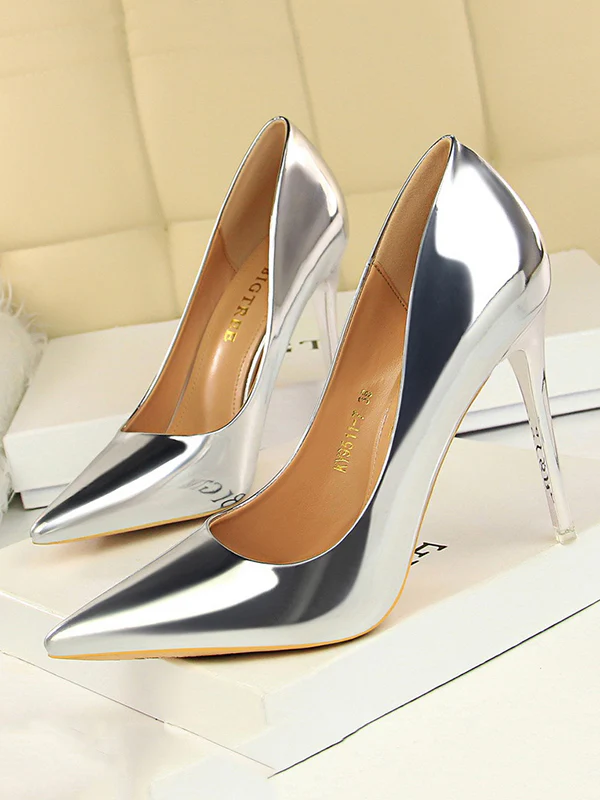 Pointed-Toe Shallow Cut Solid Color Pumps Scarpin Salto - Image 4