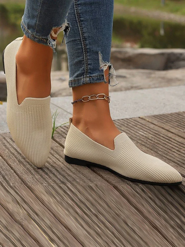Pointed-Toe Shallow Cut Split-Joint Flat Shoes - Image 2