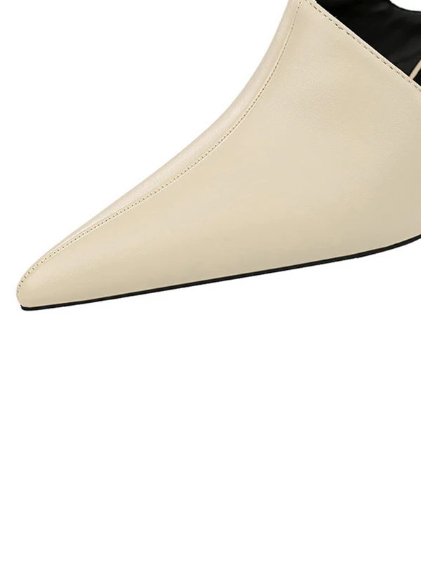 Pointed-Toe Split-Joint Pumps - Image 13