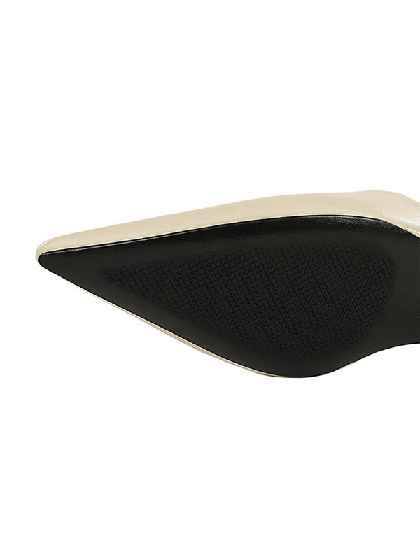 Pointed-Toe Split-Joint Pumps - Image 15