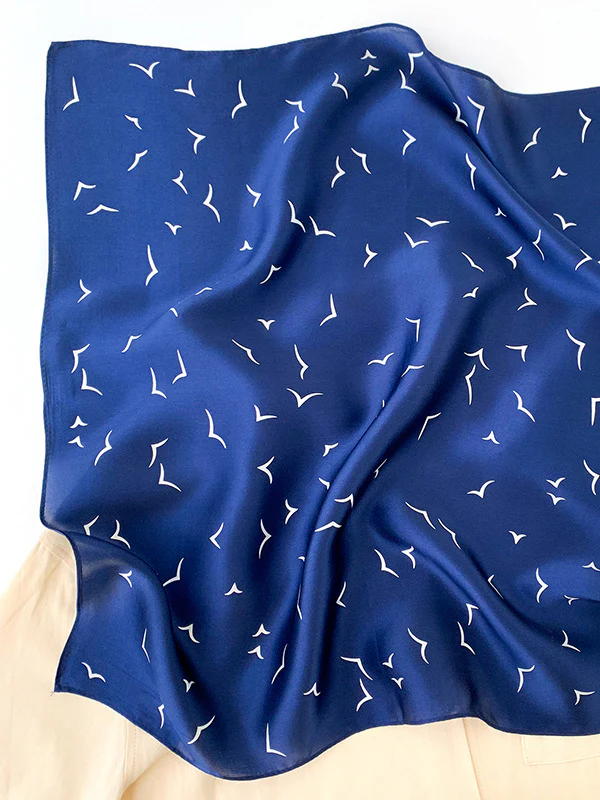 Printed Sun Protection Scarf - Image 7