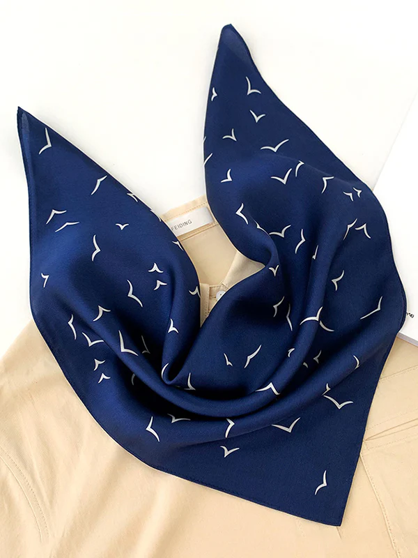 Printed Sun Protection Scarf - Image 8