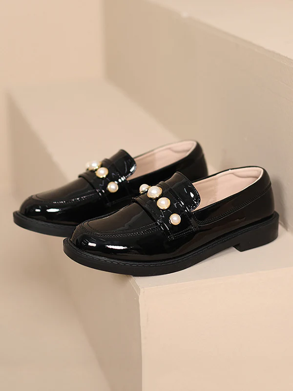 Round-Toe Split-Joint Loafers - Image 8