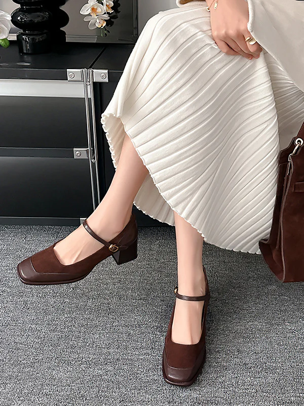 Shallow Cut Split-Joint Square-Toe Mary Janes Pumps - Image 2