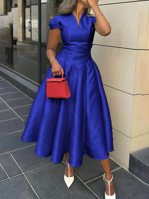 Short Sleeves Solid Color V-Neck Midi Dresses - Image 3