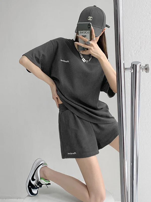 Short Sleeves Split-Joint Round-Neck T-Shirt + Elasticity Waist Shorts Two Pieces Set - Image 13