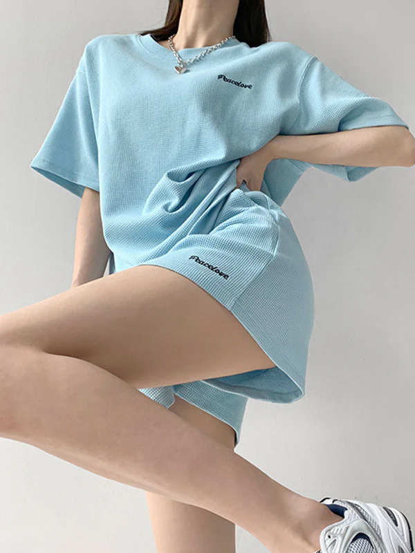 Short Sleeves Split-Joint Round-Neck T-Shirt + Elasticity Waist Shorts Two Pieces Set - Image 2