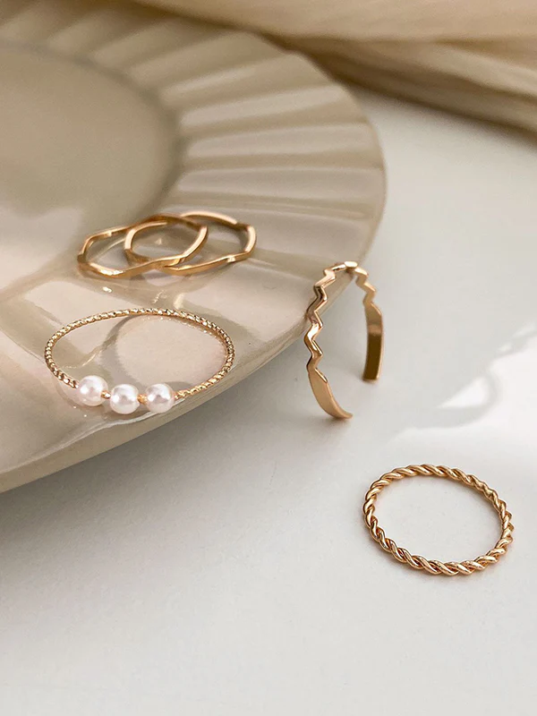 Simple Casual Chic Geometric Rings - Image 6