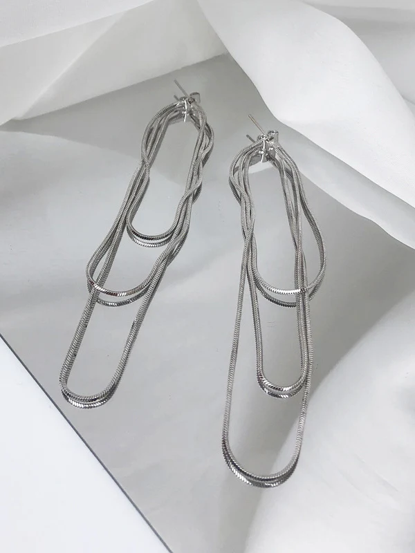 Simple Casual Tasseled Solid Color Earrings - Image 7