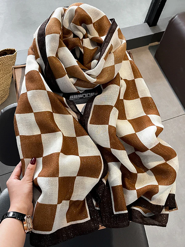 Simple Fashion Contrast Color Plaid Printed Scarf - Image 3