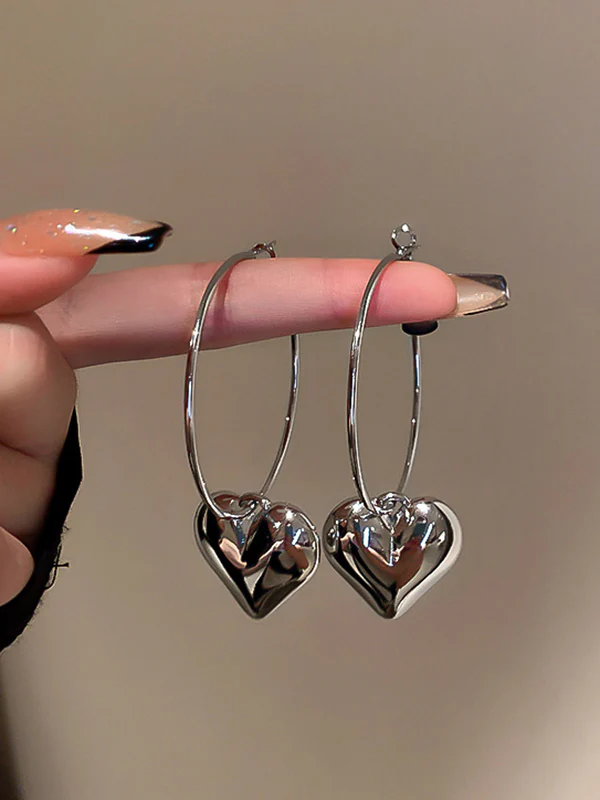 Simple Normcore Heart Shape Earrings Accessories - Image 3