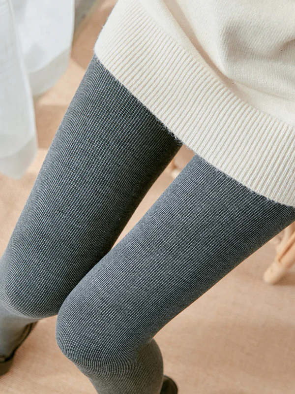 Simple Skinny Leg Keep Warm Solid Color Velvet Thermal Pants Bottoms - Image 3