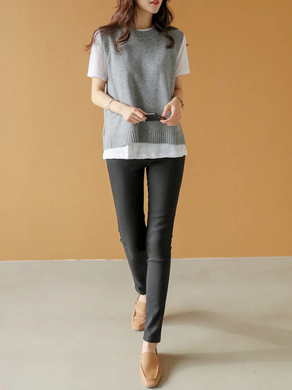 Simple Sleeveless Loose Buttoned Solid Color Round-Neck Sweater Vest Outerwear - Image 13