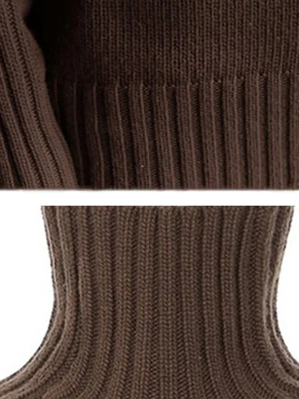 Simple Turtleneck Sweater - Image 18
