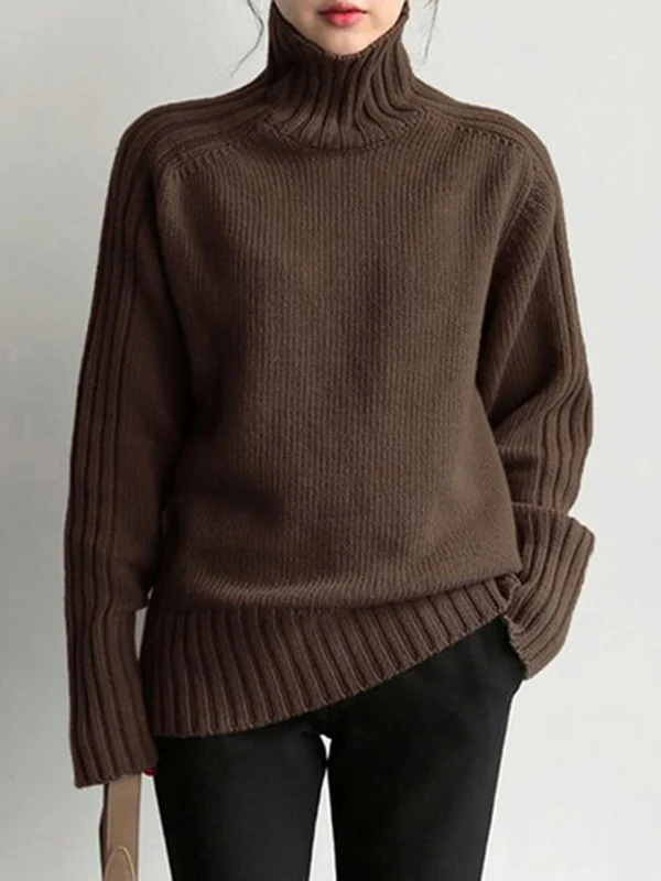 Simple Turtleneck Sweater - Image 3