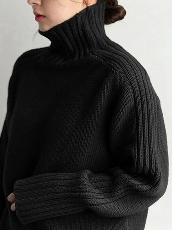 Simple Turtleneck Sweater - Image 6