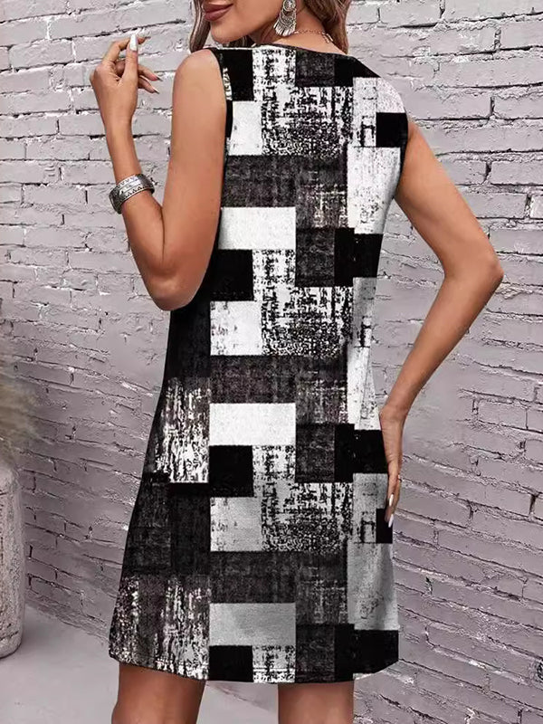 Sleeveless Plaid Round-Neck Mini Dresses - Image 4