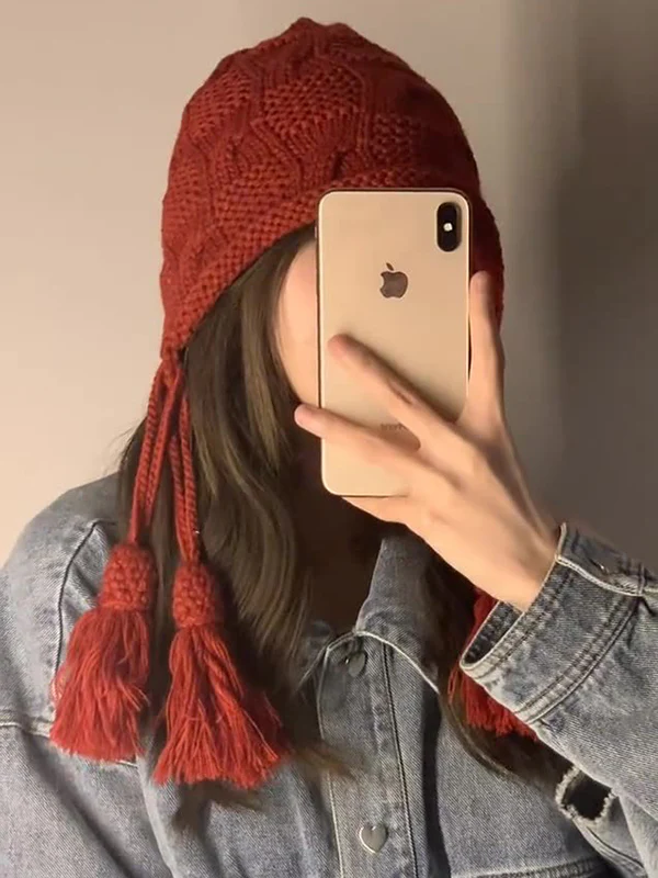 Solid Color Split-Joint Tasseled Knitted Hats - Image 3