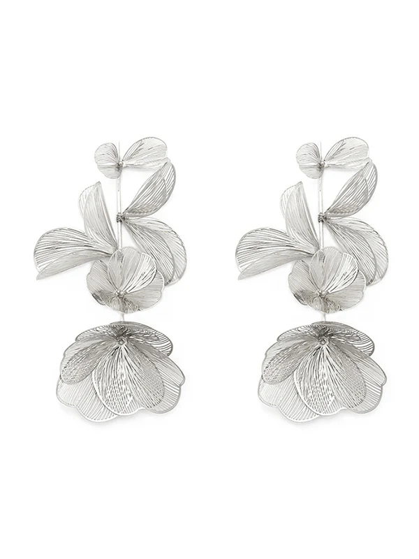 Solid Color Three-Dimensional Flower Drop Earrings - Image 8
