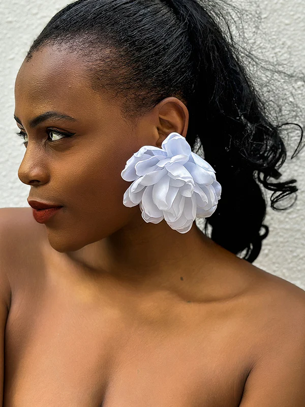 Solid Color Three-Dimensional Flower Drop Earrings - Image 14
