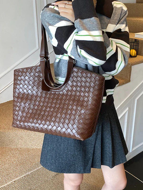 Split-Joint Shoulder Bags - Image 8