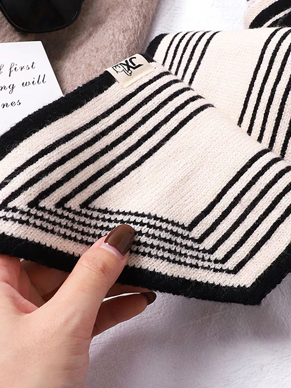 Split-Joint Striped Scarf - Image 4