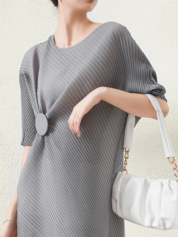 Stylish Irregularity Loose Pleated Solid Color Round-Neck Midi Dresses - Image 12
